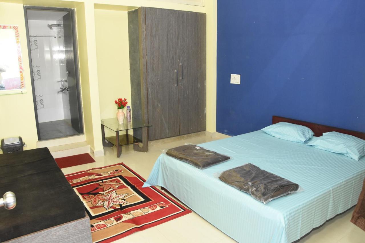 דהרוואד H P Homestay מראה חיצוני תמונה